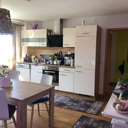 Ferienwohnung Riedl 酒店 Leupoldsgrun
