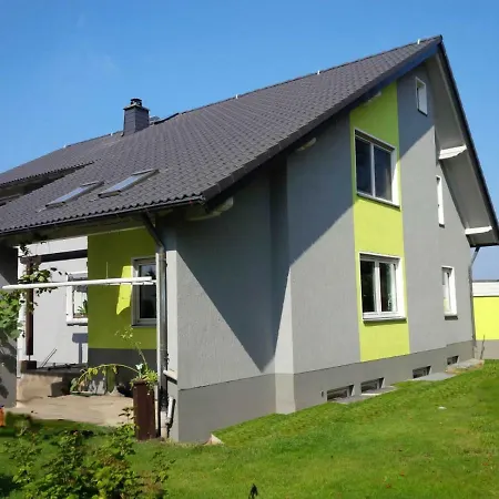 Ferienwohnung Riedl 호텔 Leupoldsgrun
